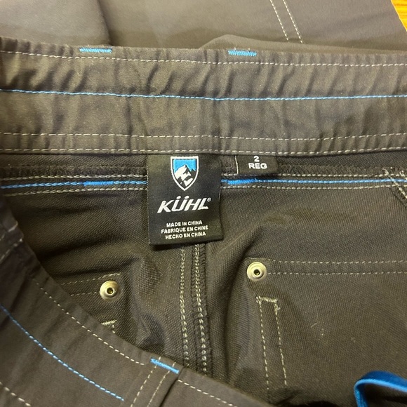 Kühl Convertible Hiking Pants, size 2 Reg. - Picture 8 of 10